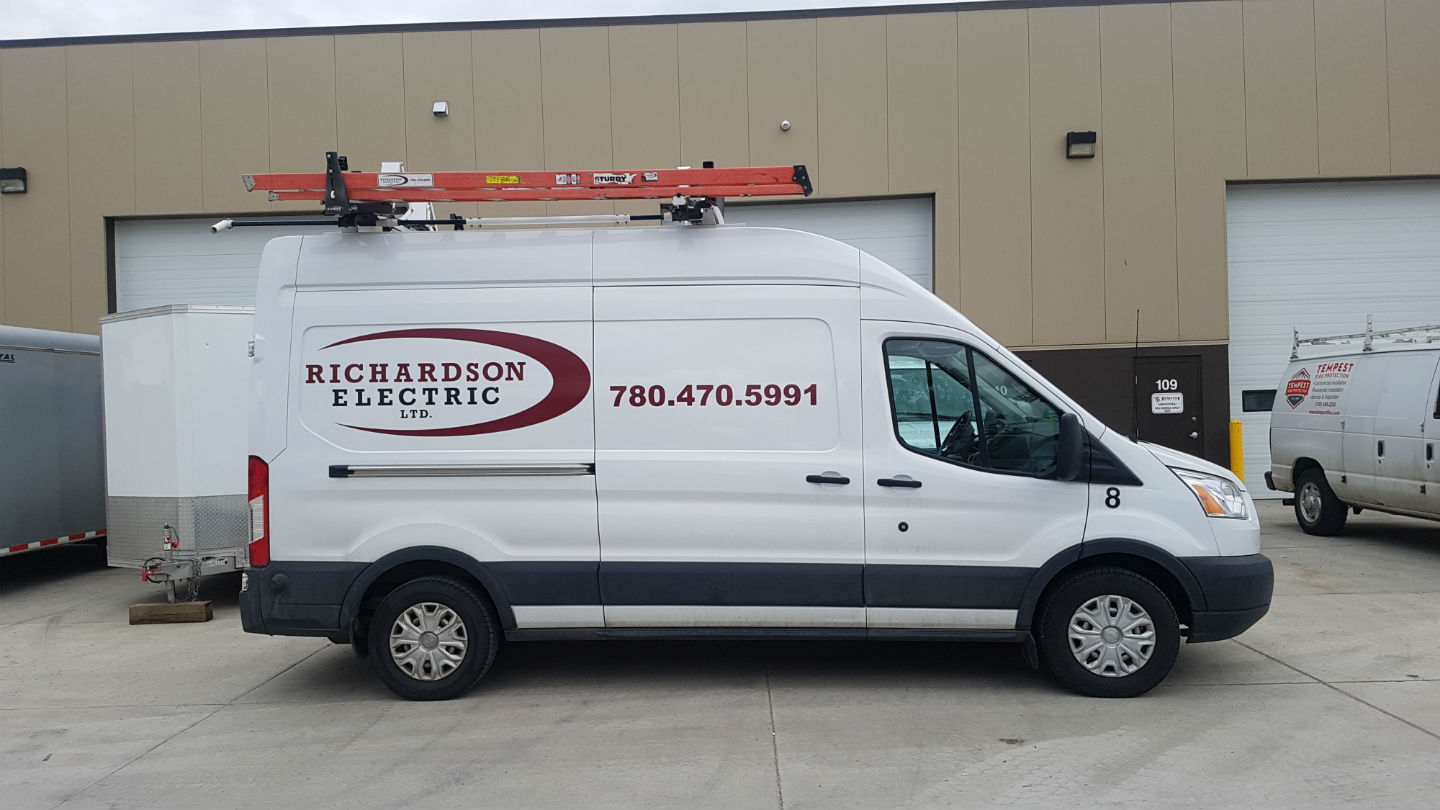 Richardson Electric Ltd. site by RAMP InterActive